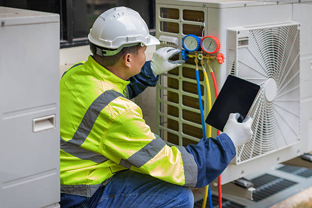 Professional Hvac technician working in Rockdale, TX